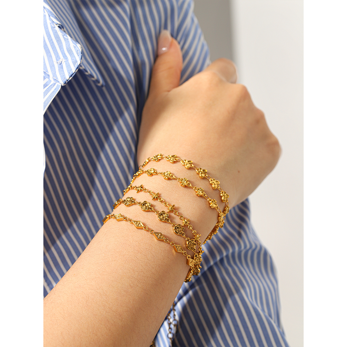 Butterfly Flower Charm Bracele - Butterfly Clasp Deployant recensione e prezzo