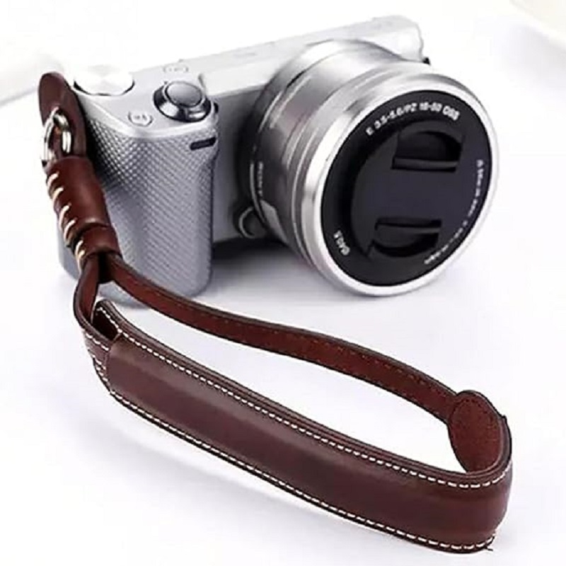 Quick Release Camera Wrist Str - Leather Strap Quick Release recensione e prezzo