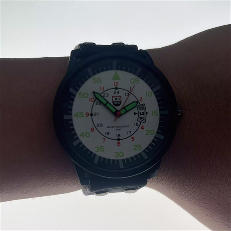 Reloj Hombre XINEW Brand Watch - Leather Watch Band Men recensione e prezzo